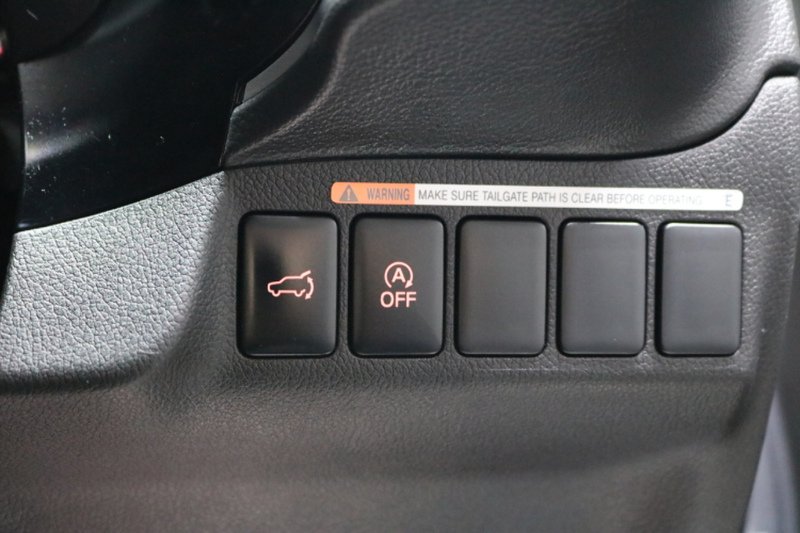 Used Mitsubishi Outlander 2017 for sale - 77027706: Photo 24