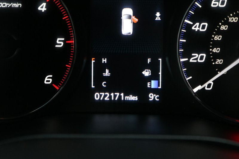 Used Mitsubishi Outlander 2017 for sale - 77027706: Photo 27