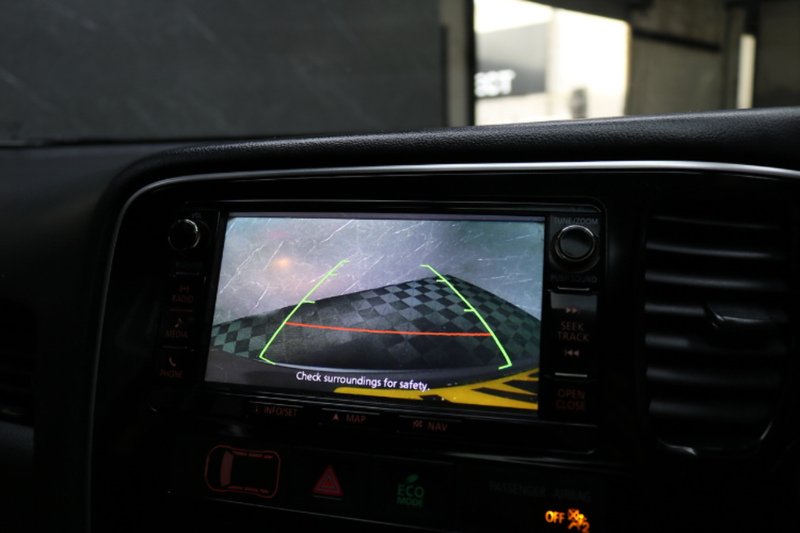 Used Mitsubishi Outlander 2017 for sale - 77027706: Photo 28