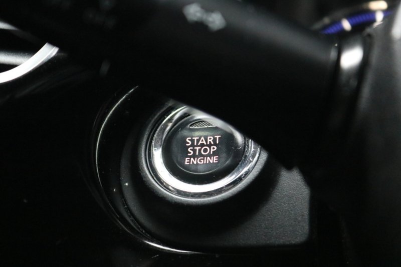 Used Mitsubishi Outlander 2017 for sale - 77027706: Photo 34