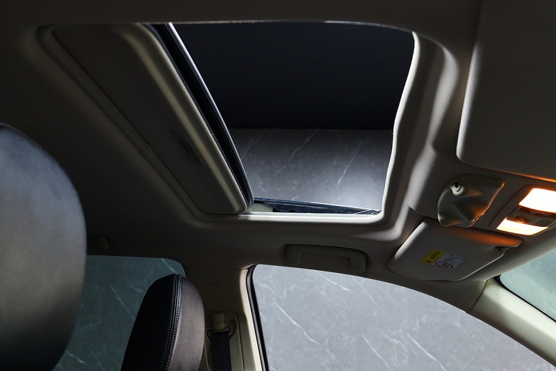 Used Mitsubishi Outlander 2018 for sale - 77027717: Photo 44