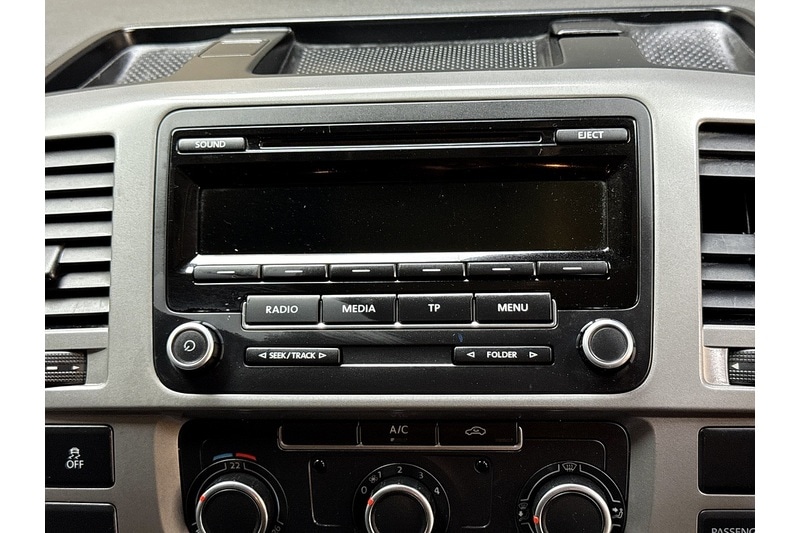 Used Volkswagen Transporter 2015 for sale - 77328679: Photo 21