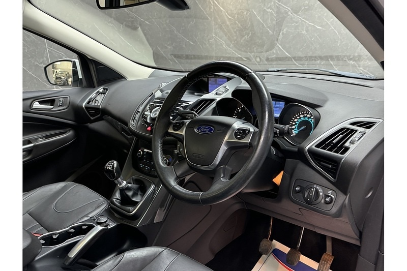 Used Ford Kuga 2014 for sale - 77027641: Photo 23