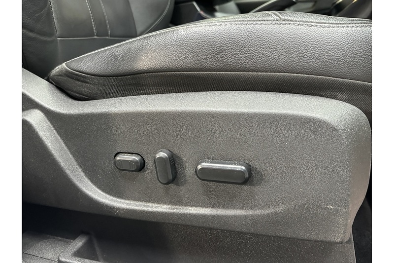 Used Ford Kuga 2014 for sale - 77027641: Photo 28