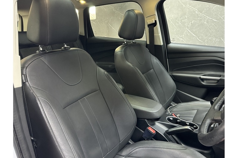 Used Ford Kuga 2014 for sale - 77027641: Photo 29