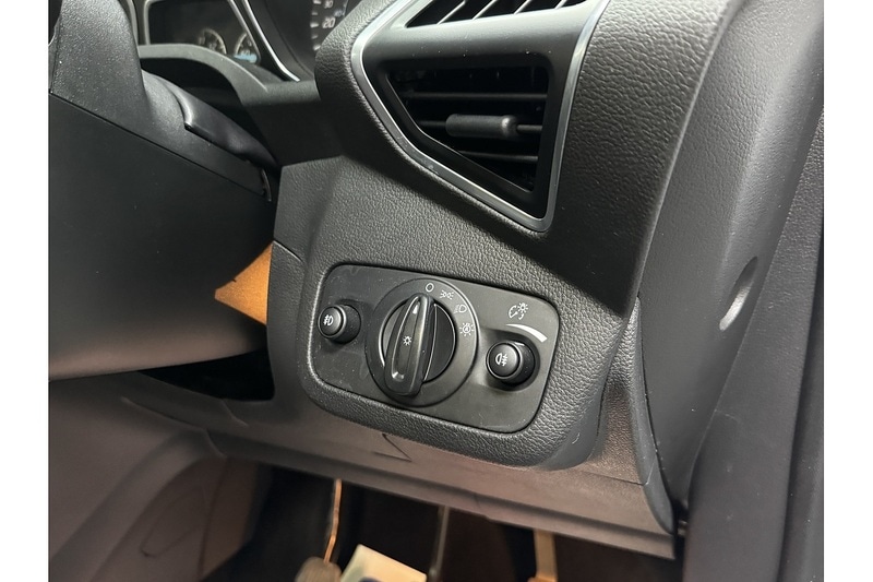 Used Ford Kuga 2014 for sale - 77027641: Photo 32