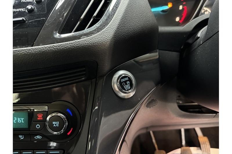 Used Ford Kuga 2014 for sale - 77027641: Photo 44