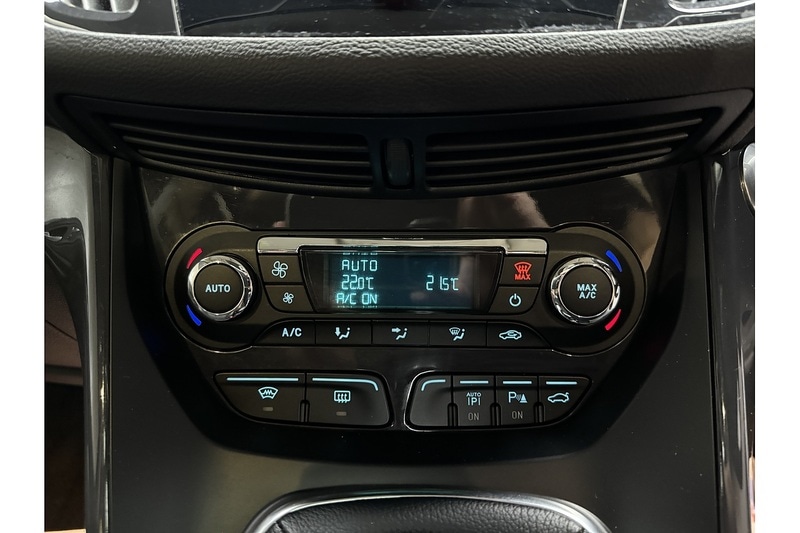 Used Ford Kuga 2014 for sale - 77027641: Photo 45