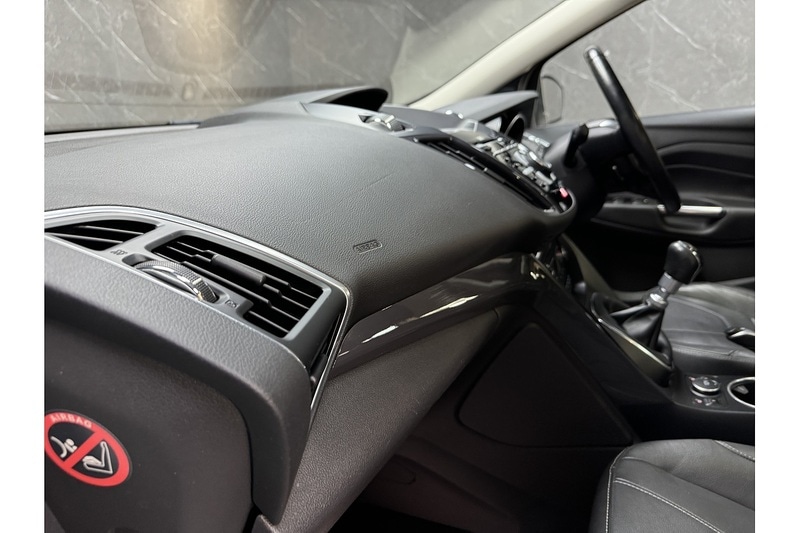 Used Ford Kuga 2014 for sale - 77027641: Photo 58