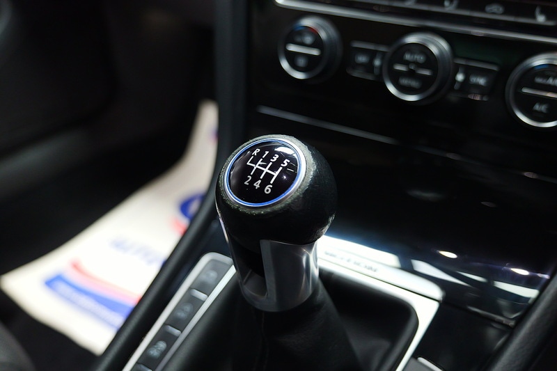 Used Volkswagen Golf 2017 for sale - 77140351: Photo 23