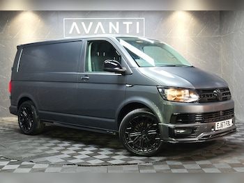 Used Volkswagen Transporter 2017 for sale - 77027626: Photo