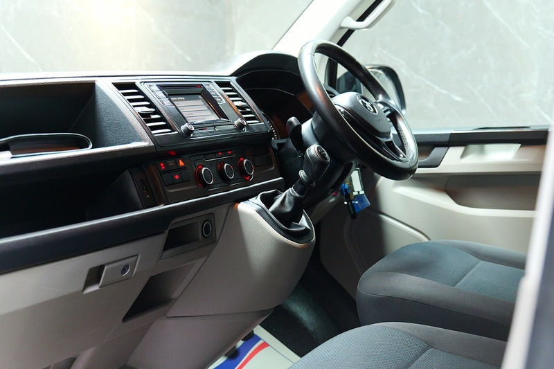 Used Volkswagen Transporter 2017 for sale - 77027626: Photo 38