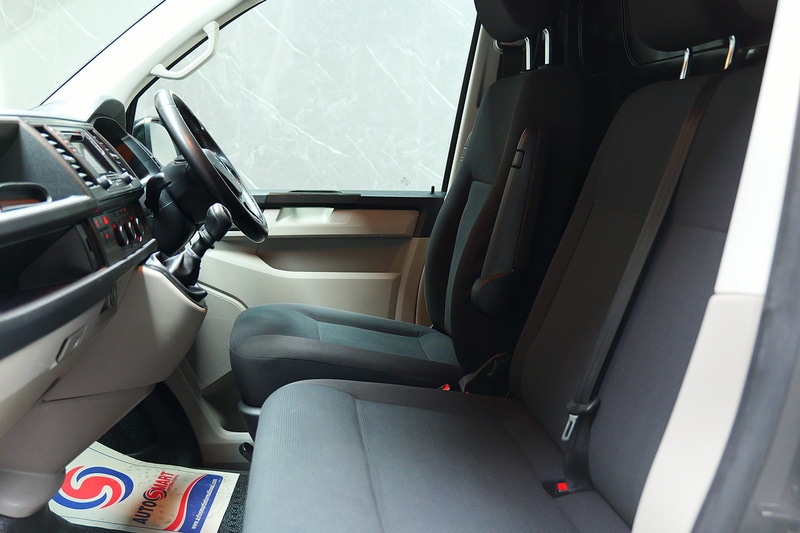 Used Volkswagen Transporter 2017 for sale - 77027626: Photo 39