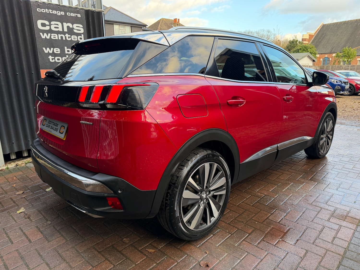 Used Peugeot 3008 2019 for sale - 76896381: Photo 4