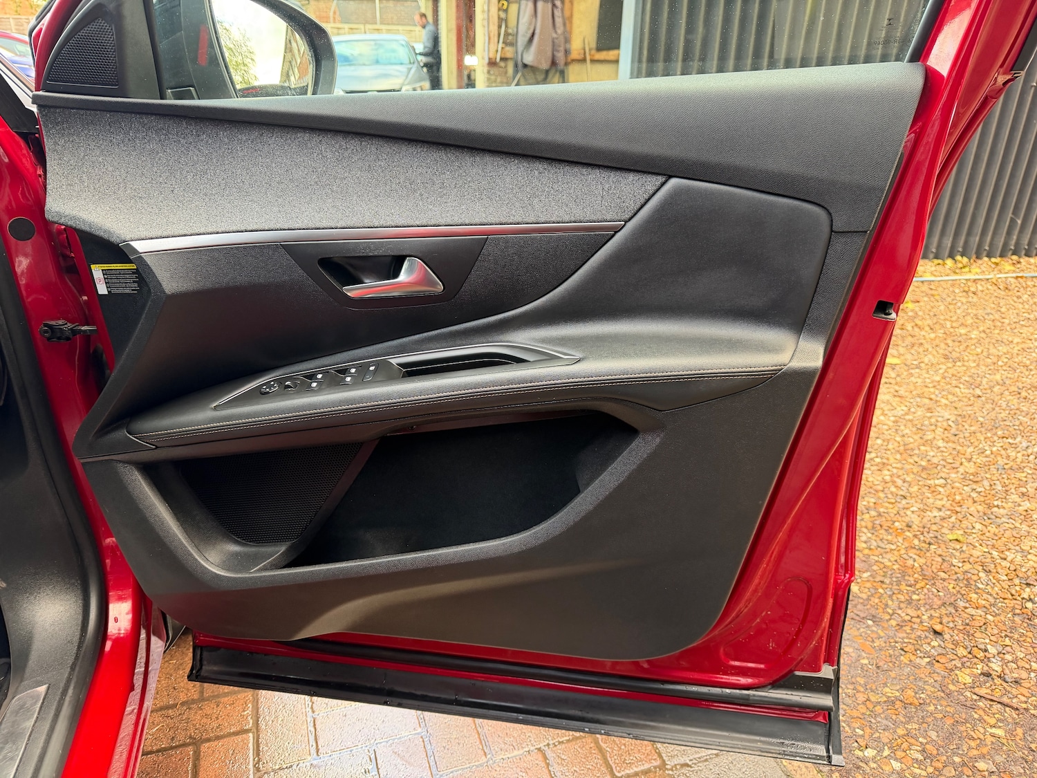 Used Peugeot 3008 2019 for sale - 76896381: Photo 9