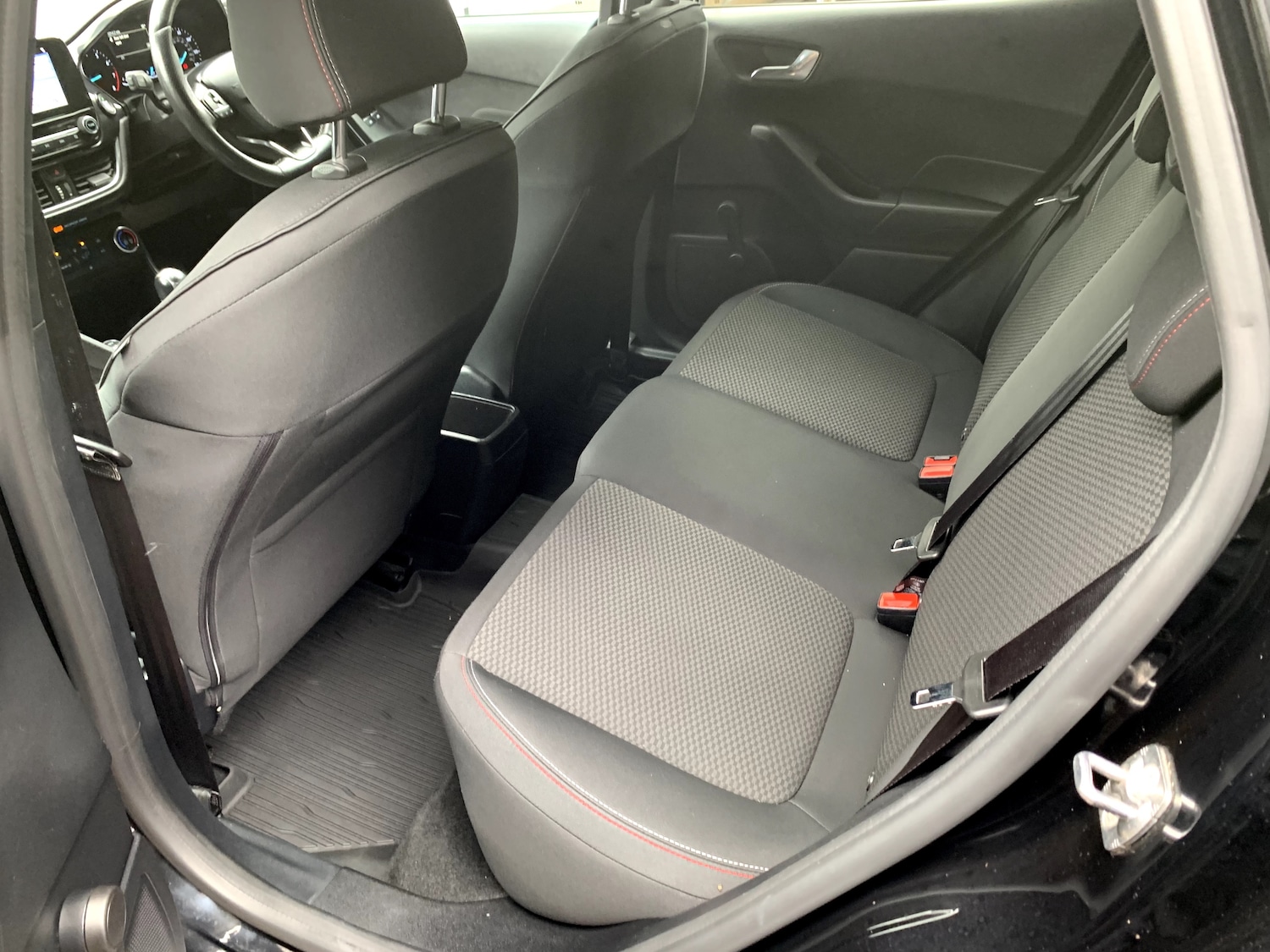 Used Ford Fiesta 2018 for sale - 76198131: Photo 16