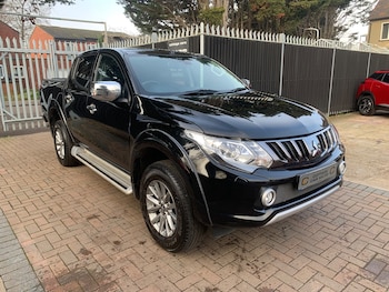 Used Mitsubishi L200 2017 for sale - 77080121: Photo