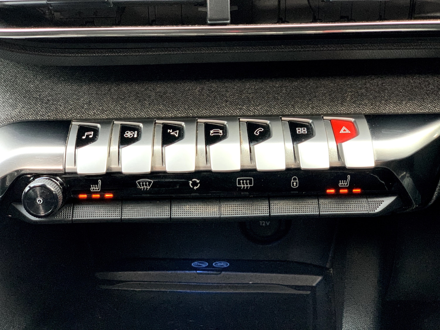 Used Peugeot 3008 2020 for sale - 76211725: Photo 22