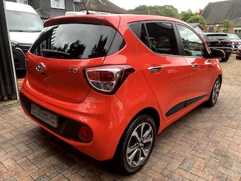 Used Hyundai i10 2019 for sale - 78840670: Photo