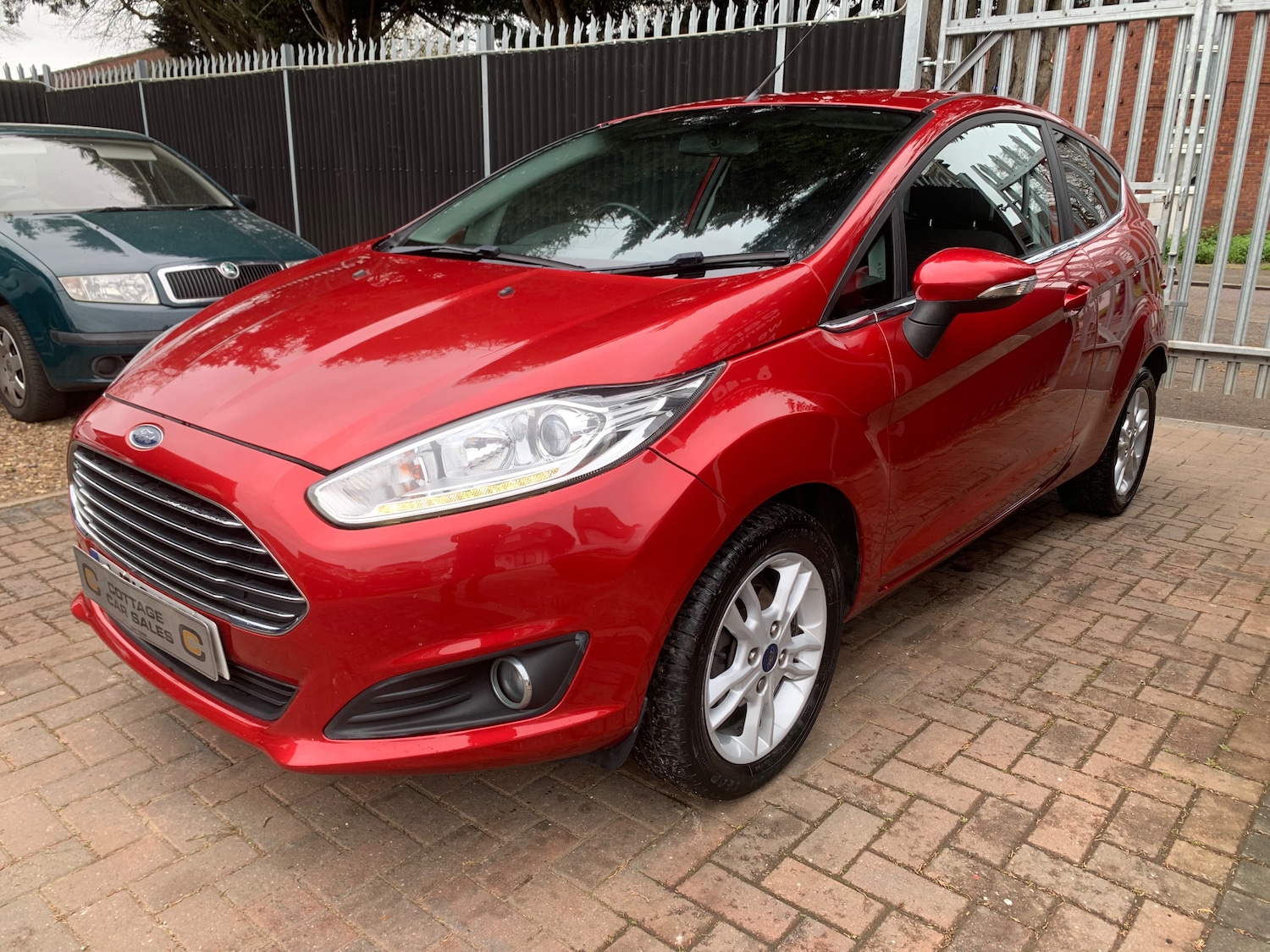 Used Ford Fiesta 2016 for sale - 78078604: Photo 6