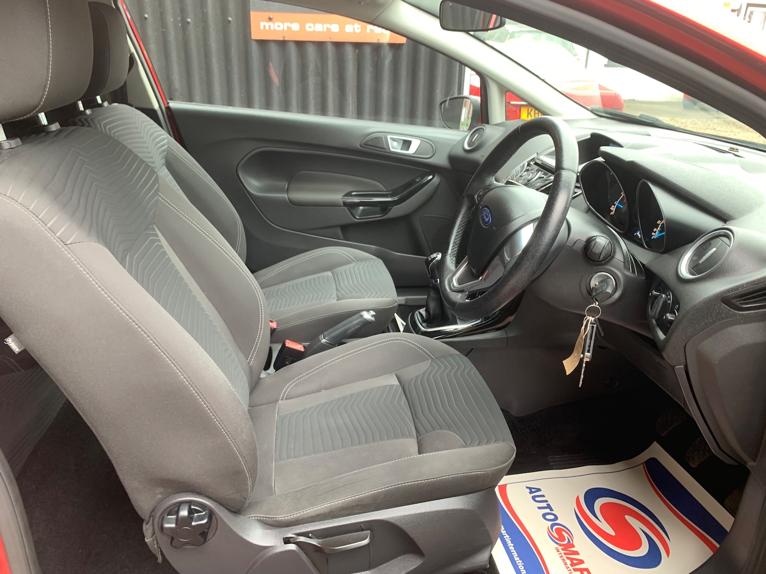 Used Ford Fiesta 2016 for sale - 78078604: Photo 8