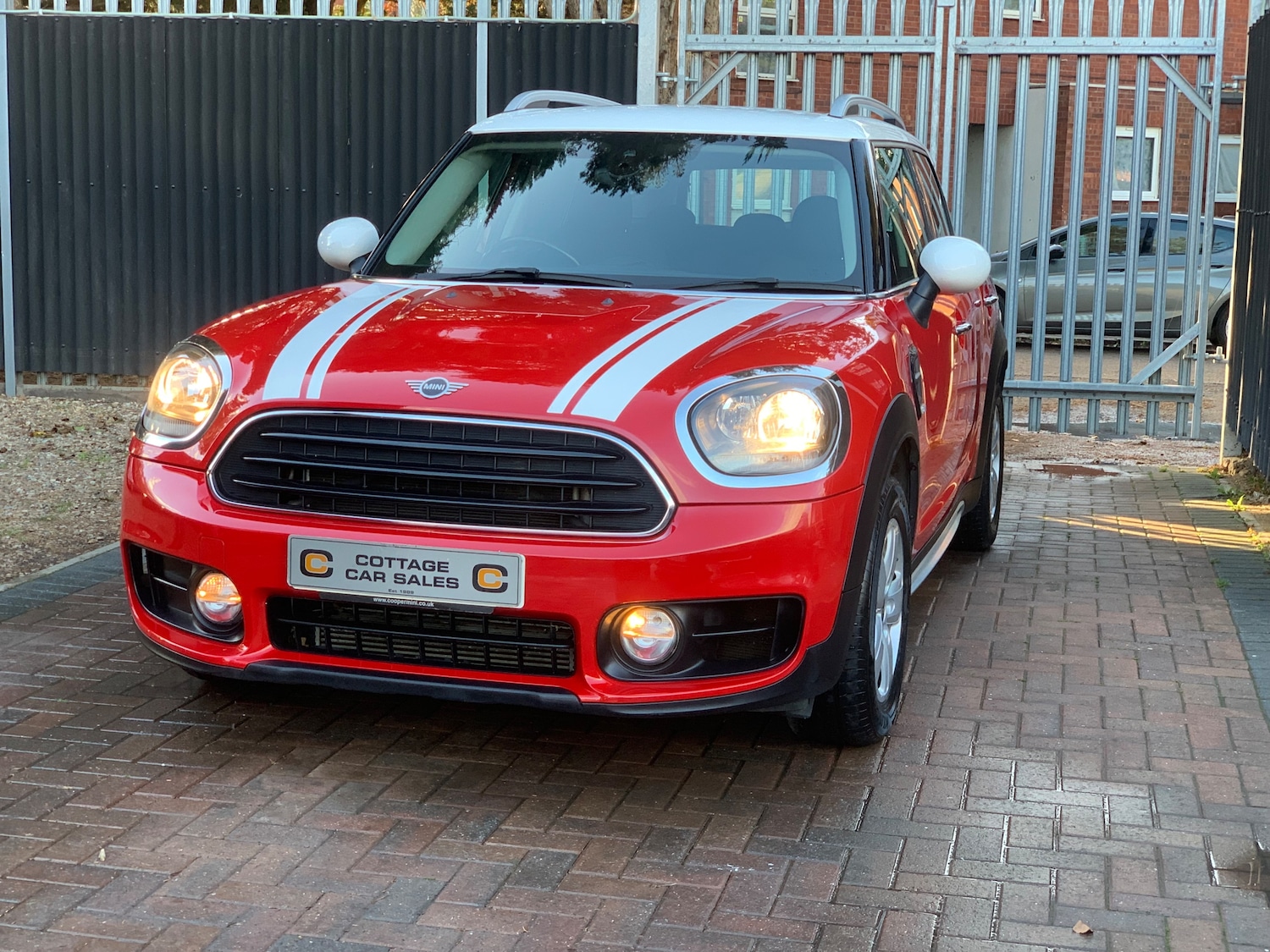Used MINI Countryman 2018 for sale - 76369018: Photo 7