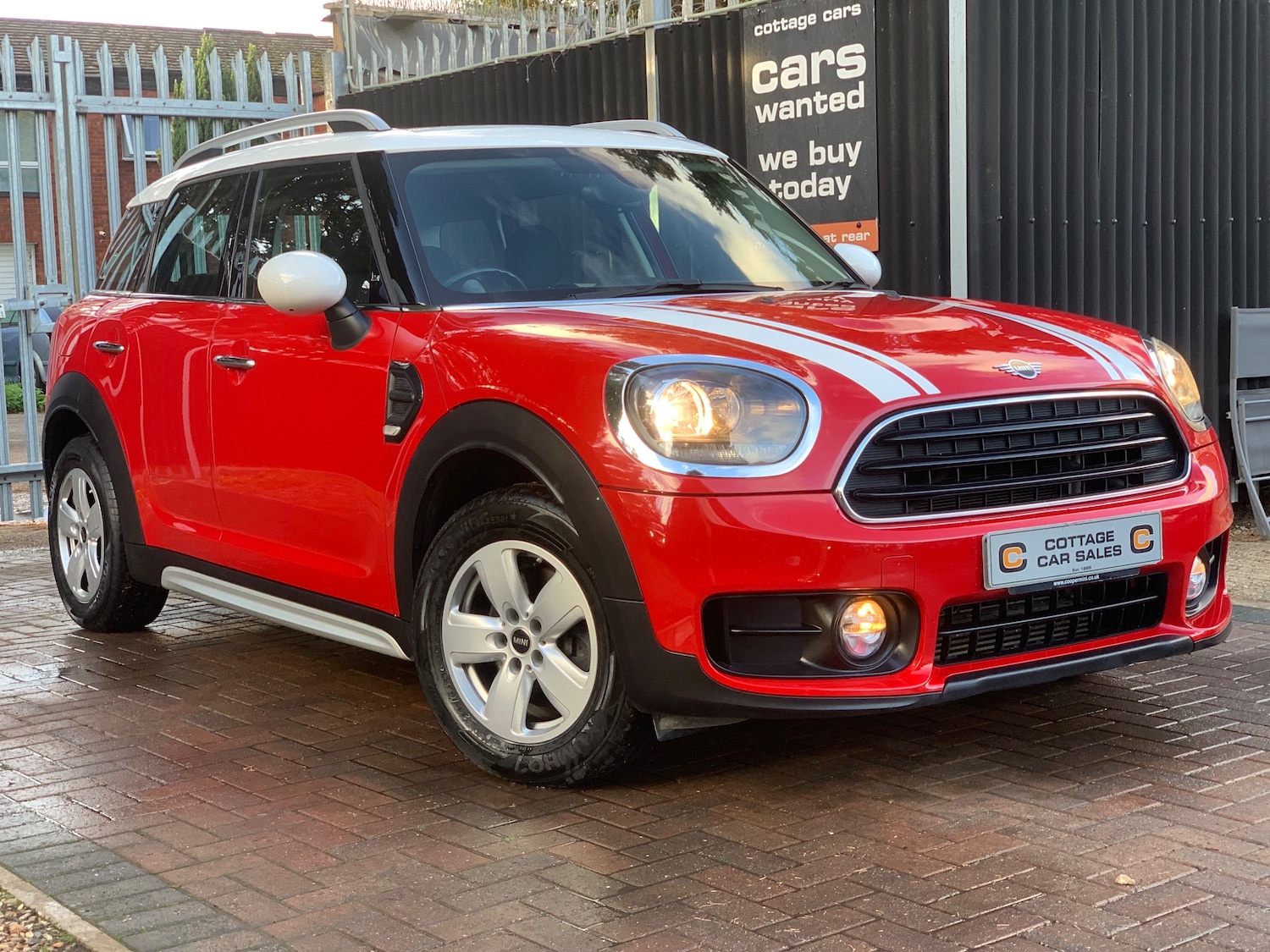 Used MINI Countryman 2018 for sale - 76369018: Photo 8