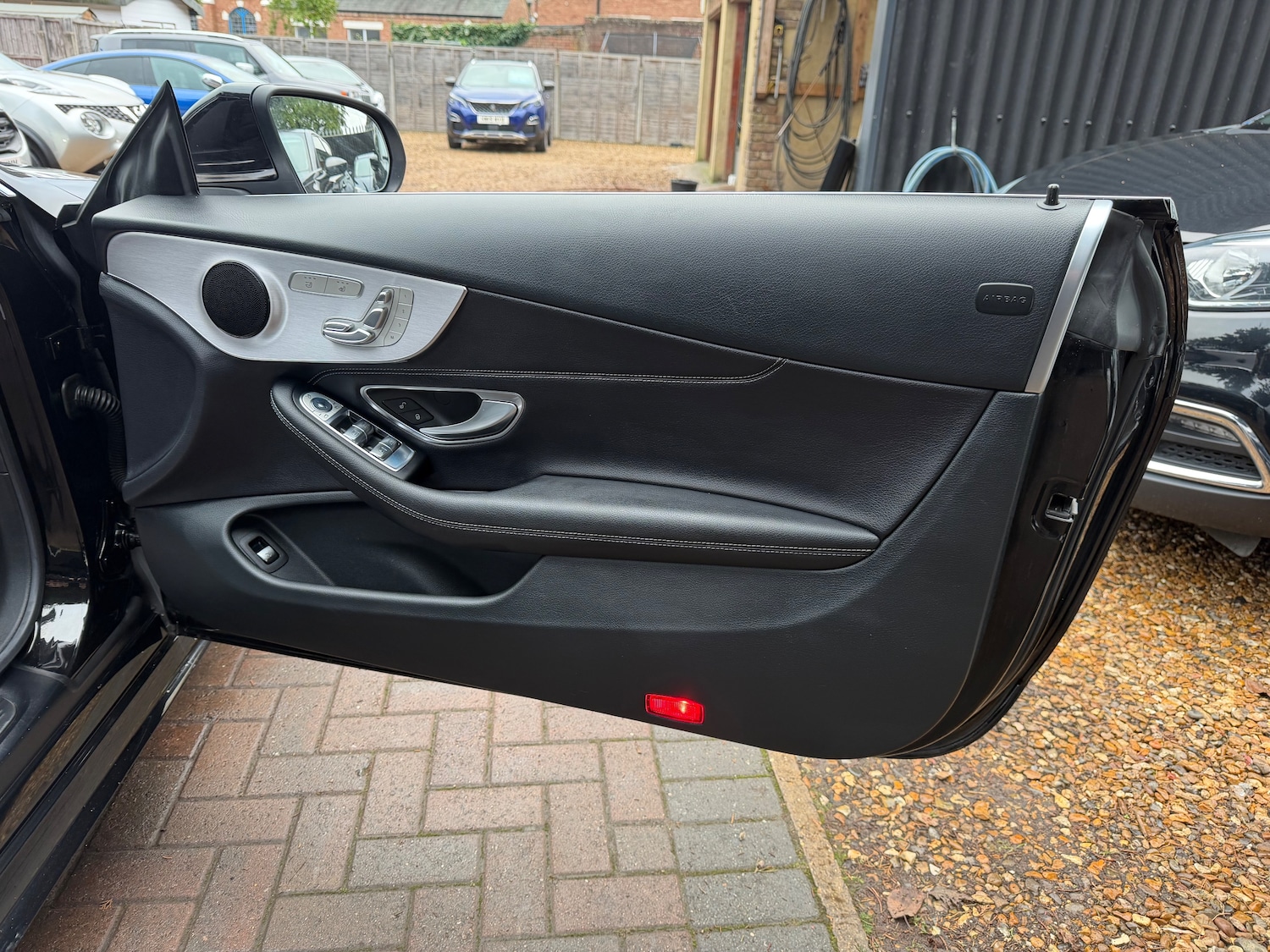 Used Mercedes-Benz C Class 2018 for sale - 76783283: Photo 11