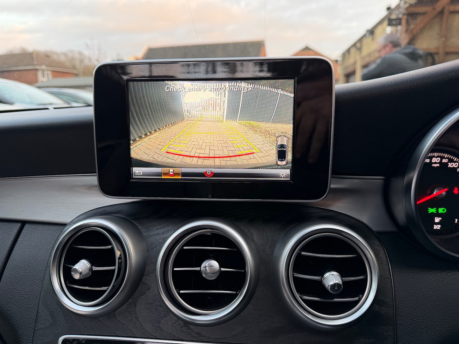 Used Mercedes-Benz C Class 2018 for sale - 76783283: Photo 16