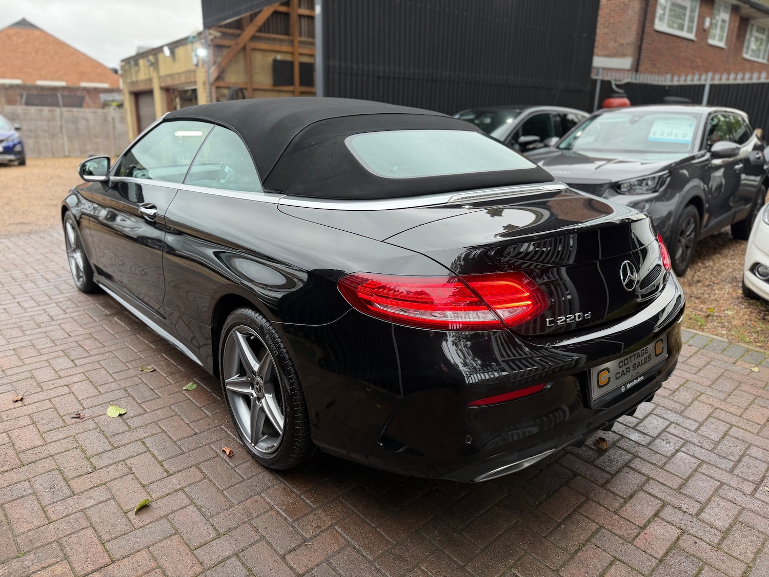 Used Mercedes-Benz C Class 2018 for sale - 76783283: Photo 3