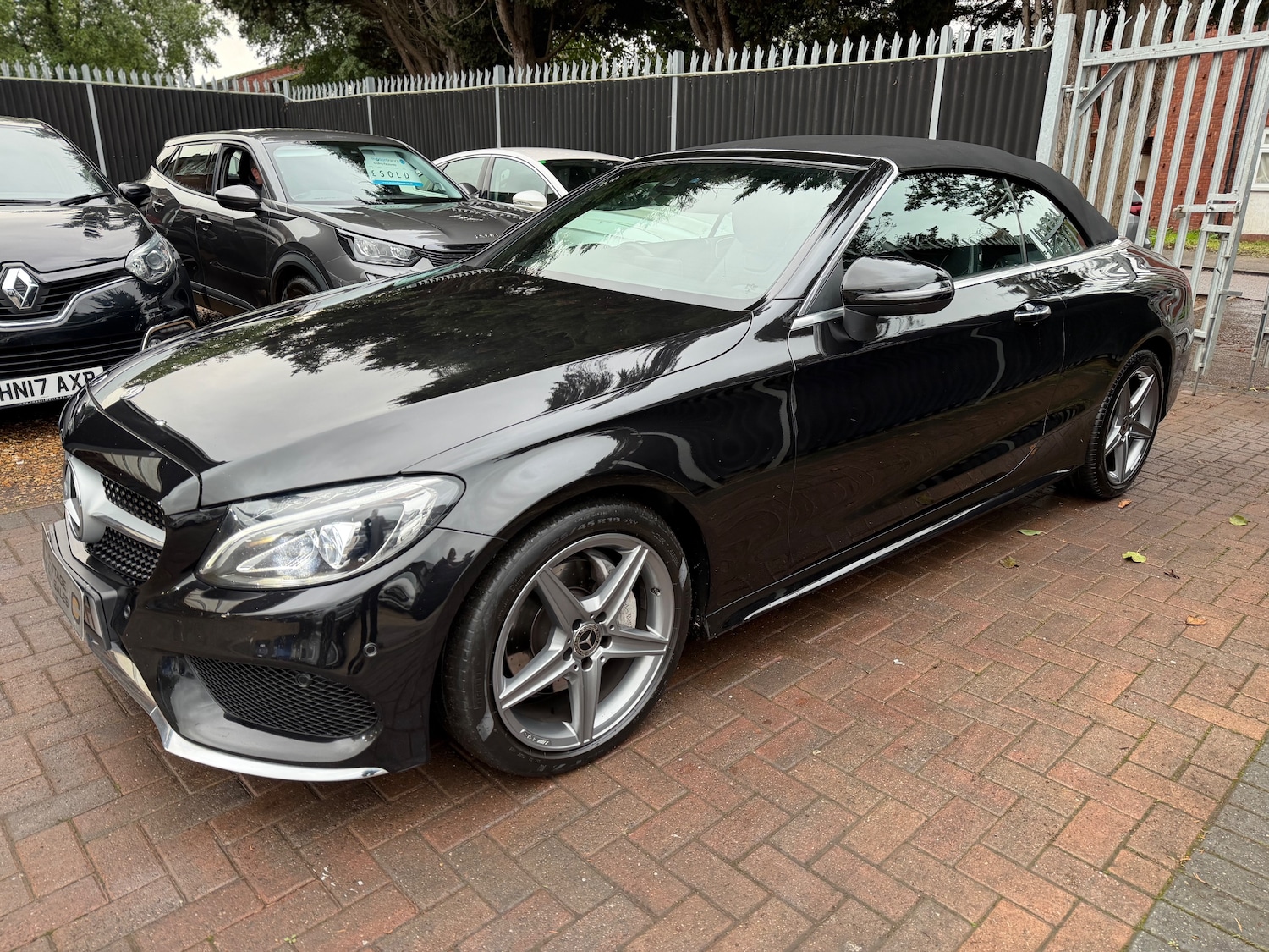 Used Mercedes-Benz C Class 2018 for sale - 76783283: Photo 4