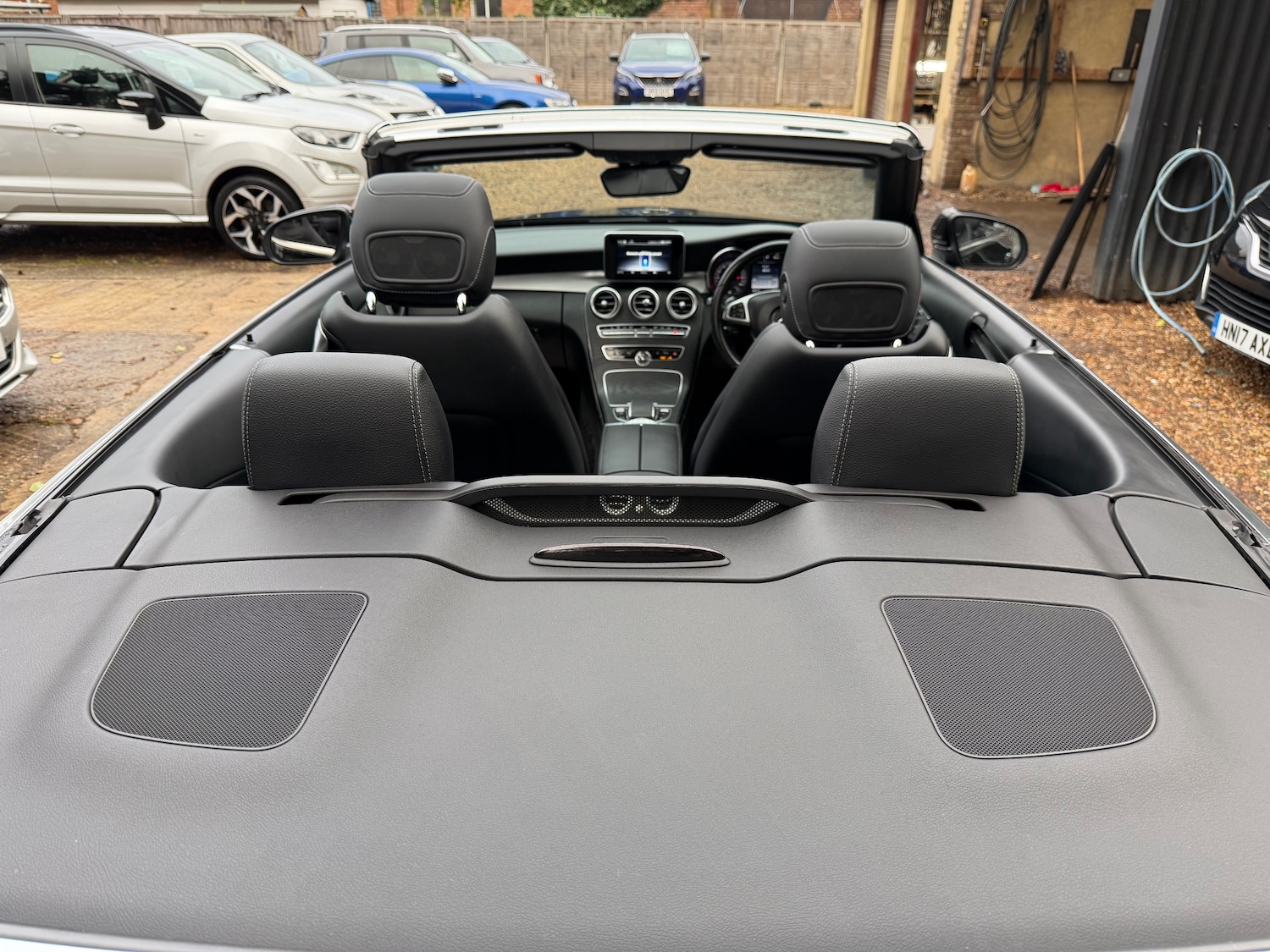 Used Mercedes-Benz C Class 2018 for sale - 76783283: Photo 8