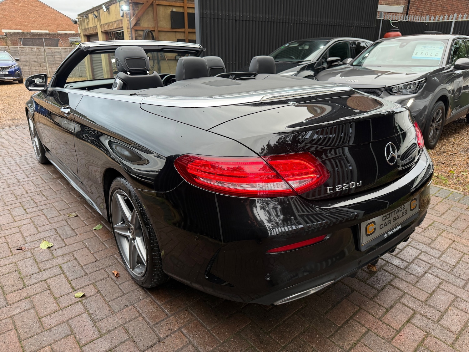 Used Mercedes-Benz C Class 2018 for sale - 76783283: Photo 9