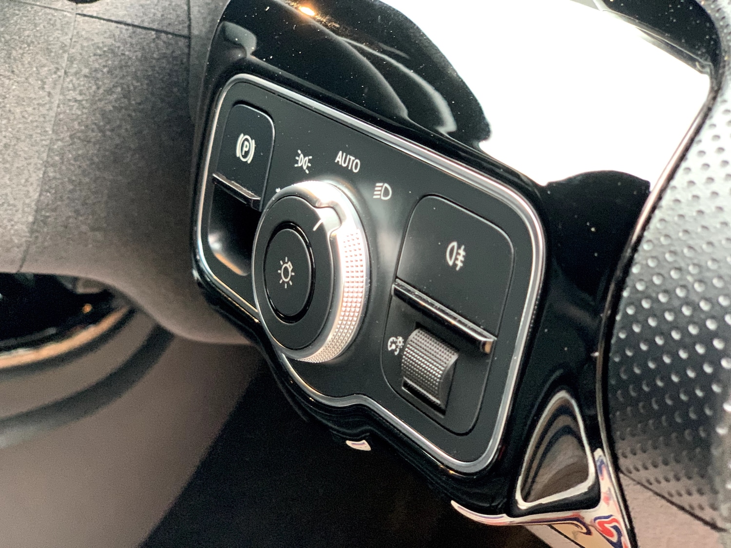 Used Mercedes-Benz A-Class 2018 for sale - 76480813: Photo 12