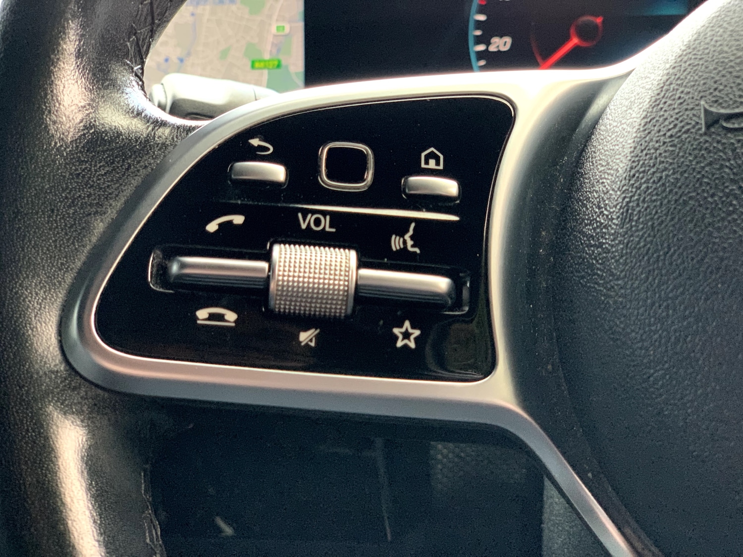 Used Mercedes-Benz A-Class 2018 for sale - 76480813: Photo 19