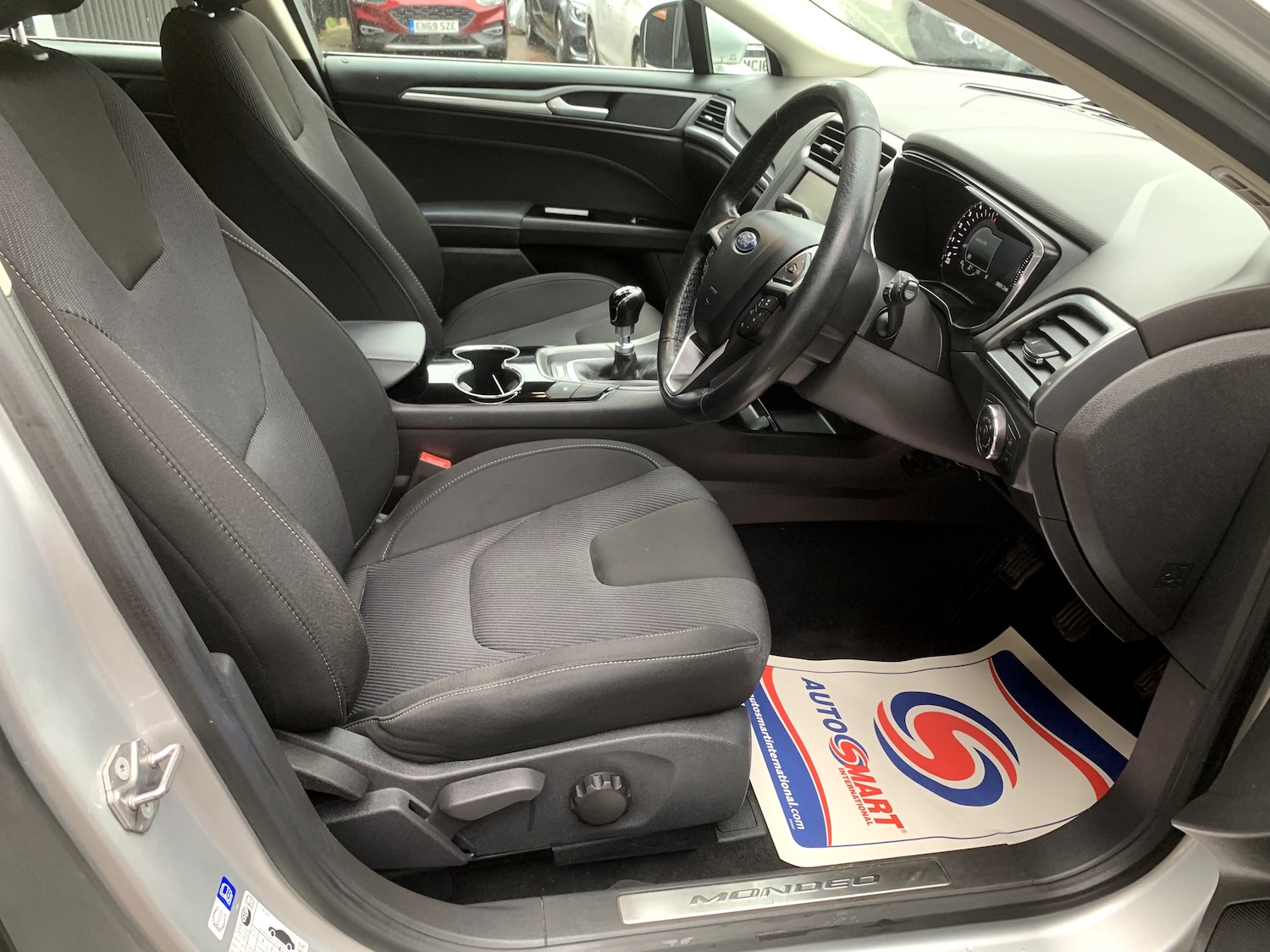 Used Ford Mondeo 2015 for sale - 76767464: Photo 10