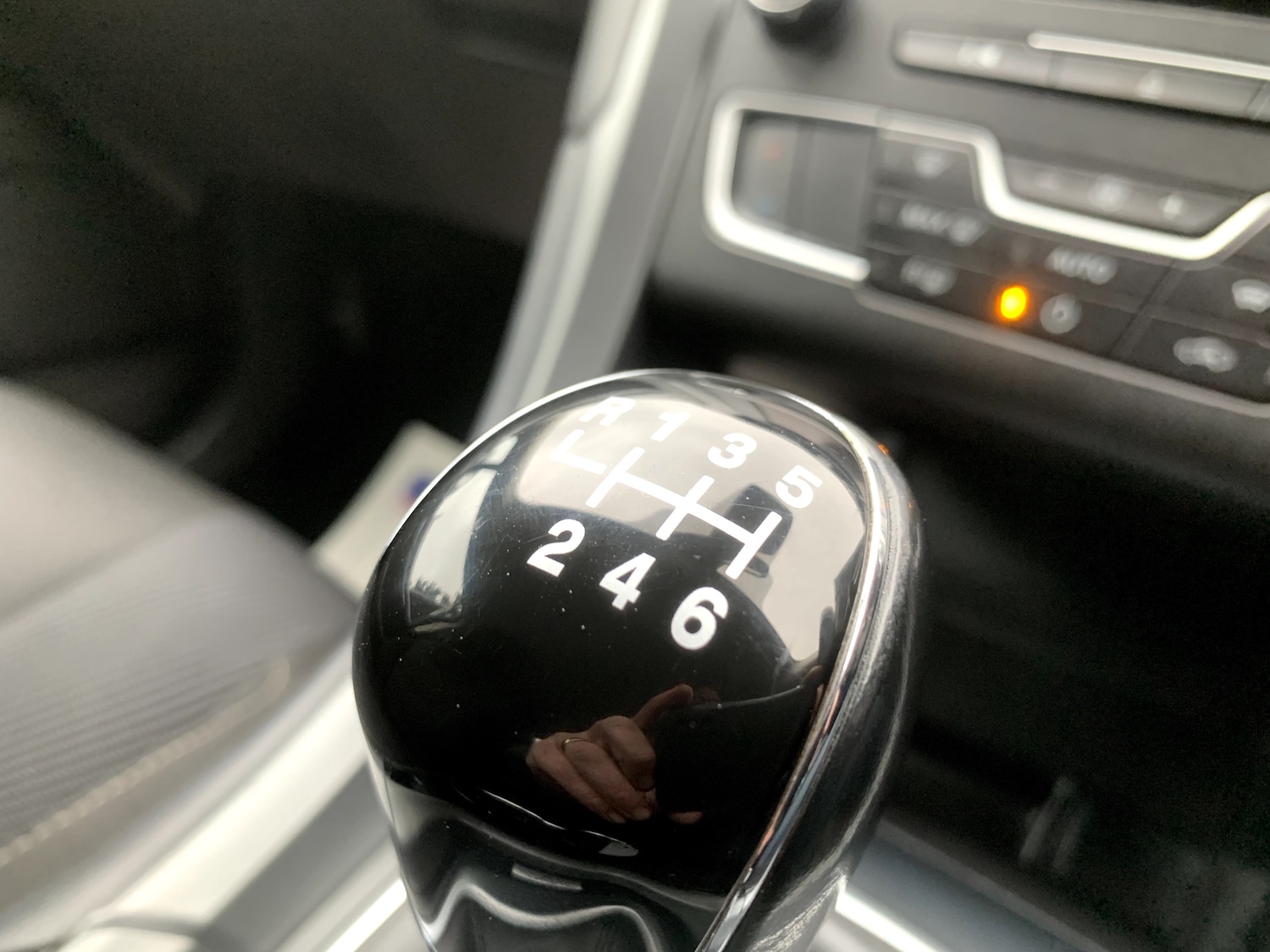 Used Ford Mondeo 2015 for sale - 76767464: Photo 15