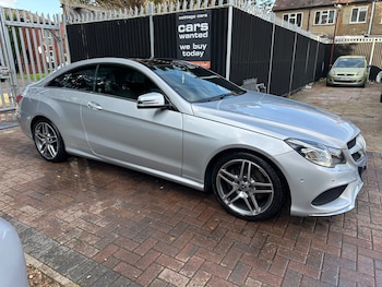 Used Mercedes-Benz E-Class 2015 for sale - 76102054: Photo 2