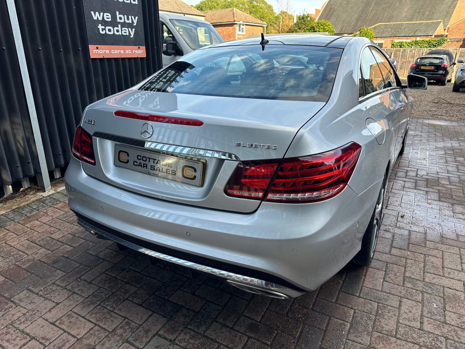 Used Mercedes-Benz E-Class 2015 for sale - 76102054: Photo 5