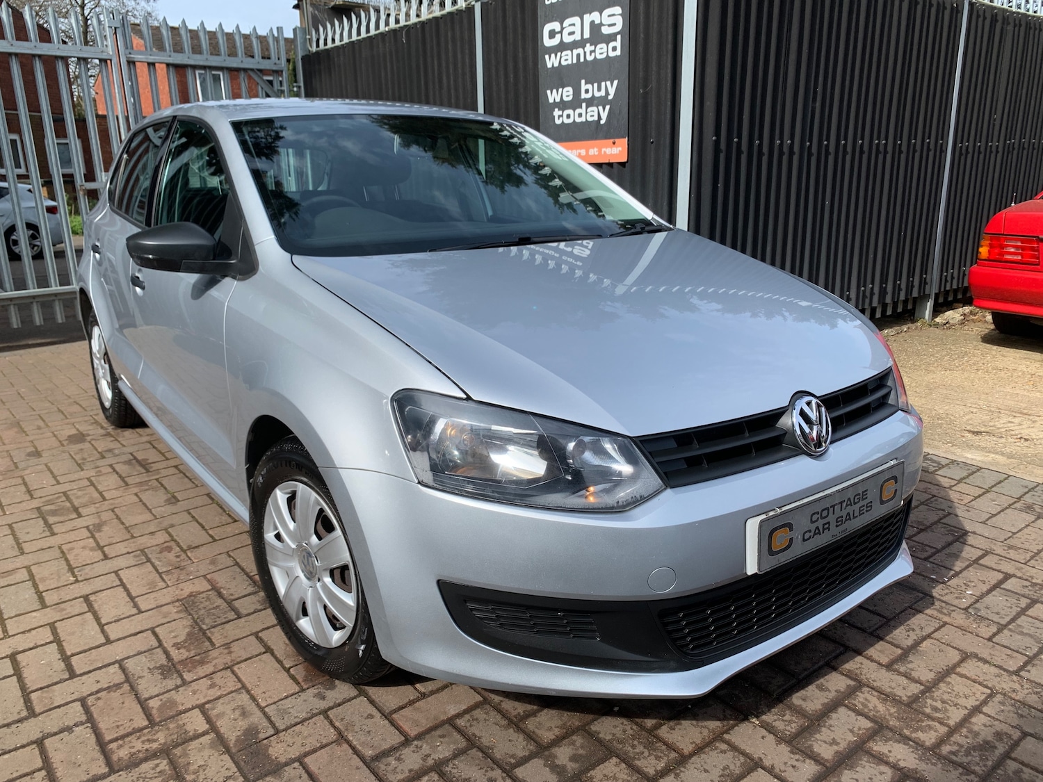 Used Volkswagen Polo 2013 for sale - 77966573: Photo 1
