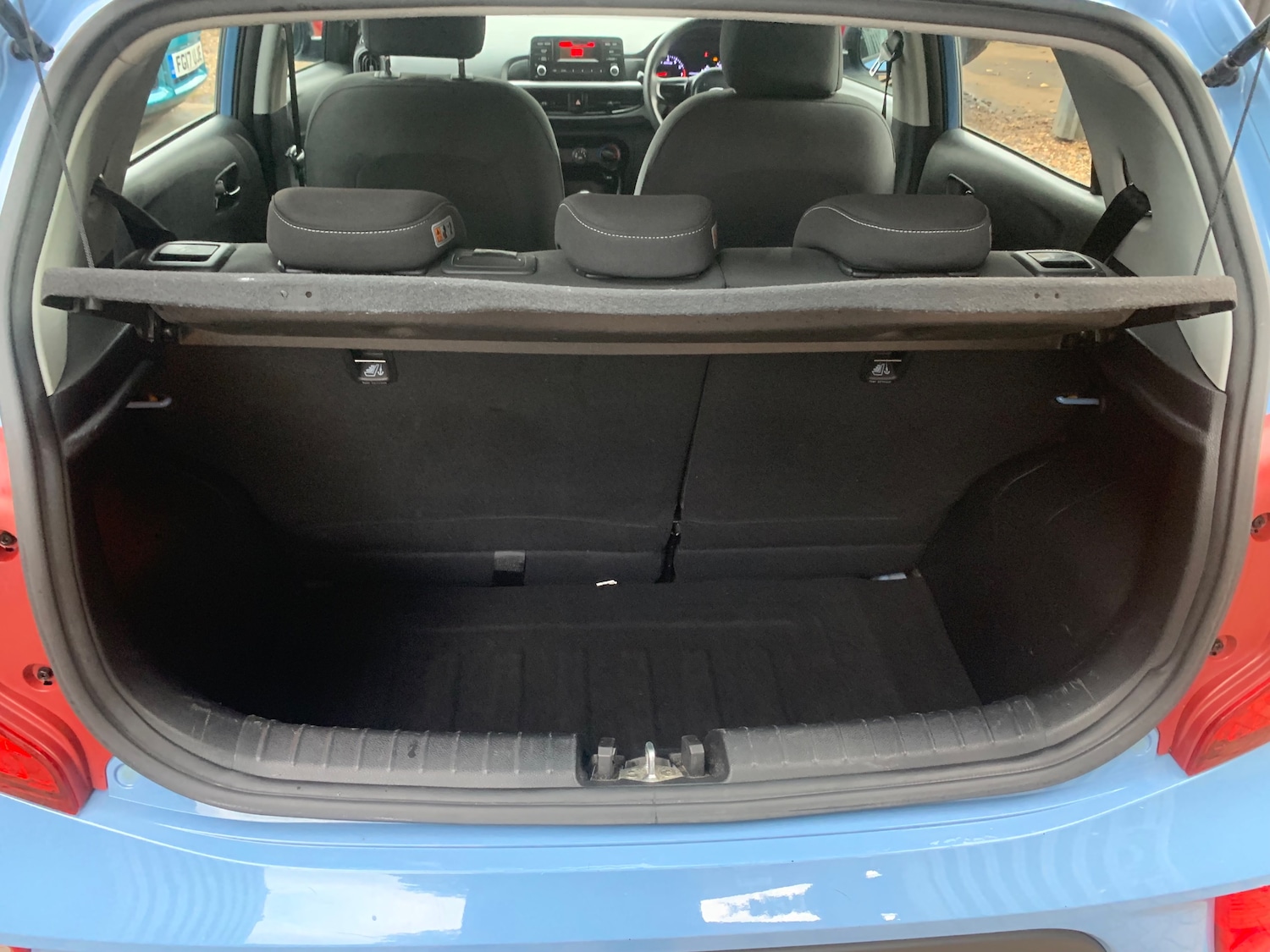 Used Kia Picanto 2018 for sale - 76545998: Photo 17