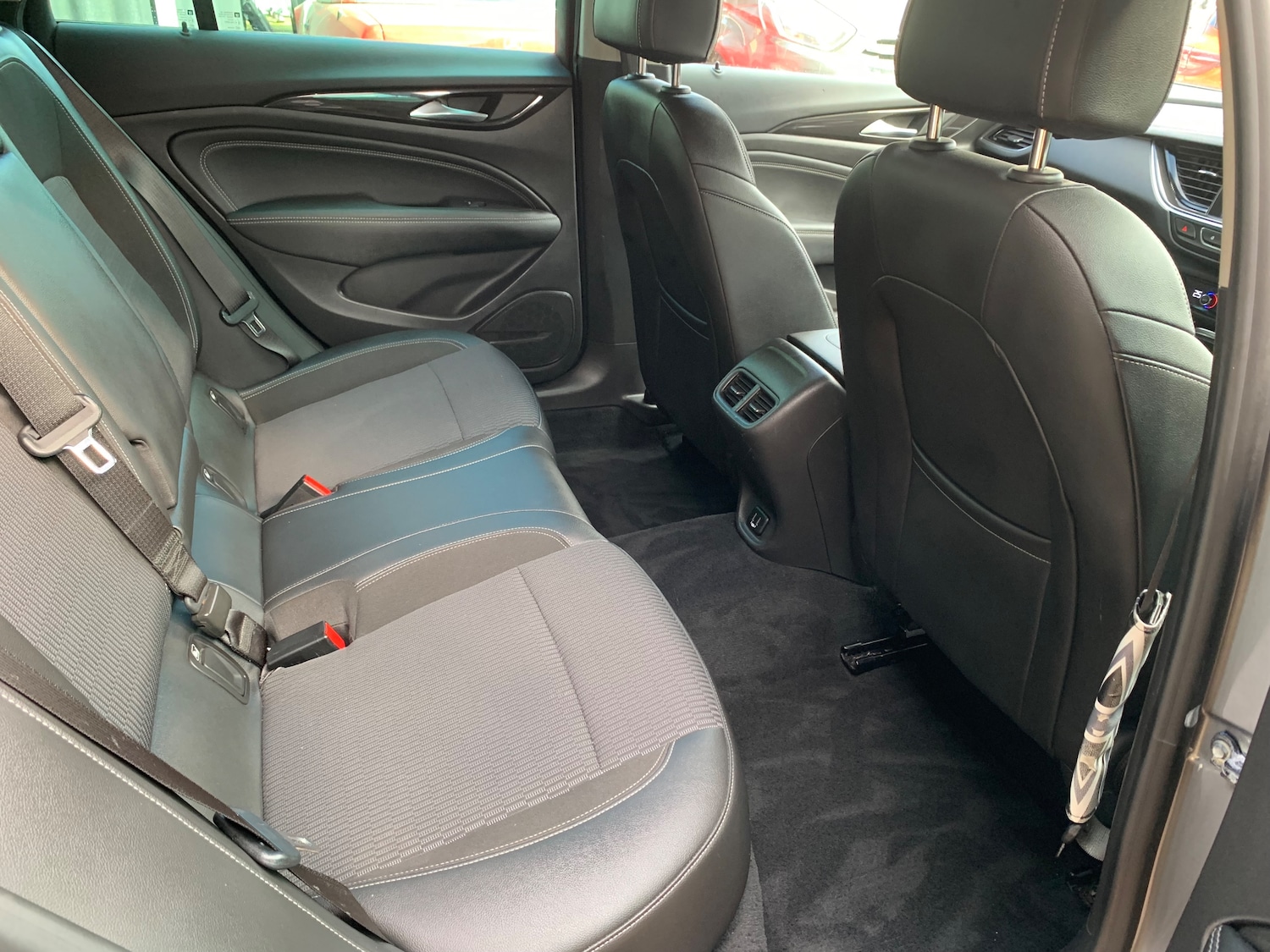 Used Vauxhall Insignia 2018 for sale - 77650428: Photo 15