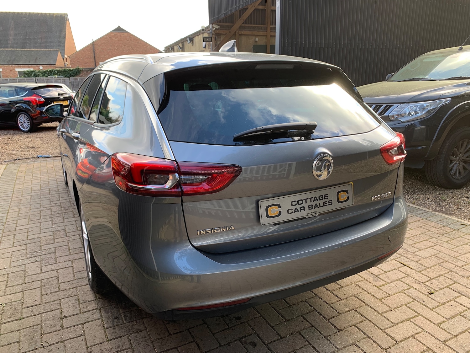 Used Vauxhall Insignia 2018 for sale - 77650428: Photo 6