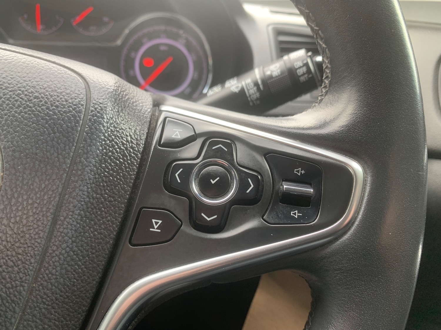 Used Vauxhall Insignia 2015 for sale - 78134817: Photo 13