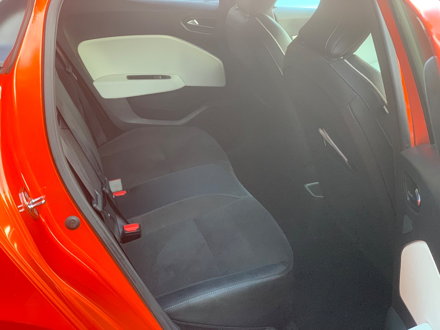 Used Renault Clio 2019 for sale - 76946031: Photo 12