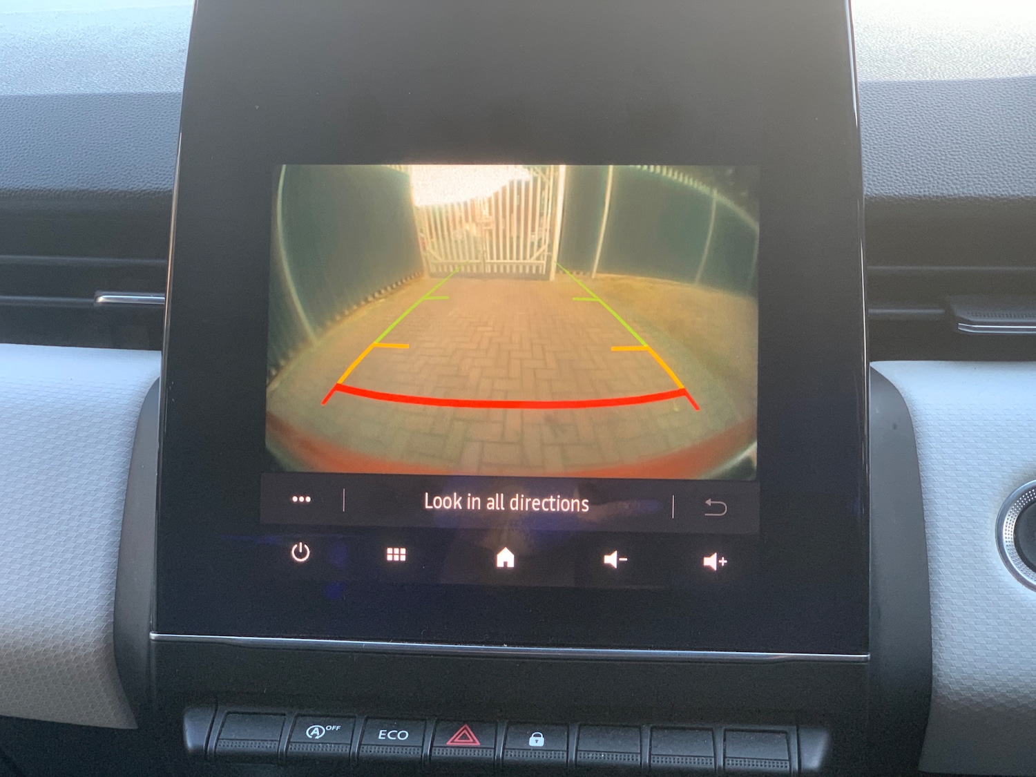 Used Renault Clio 2019 for sale - 76946031: Photo 14