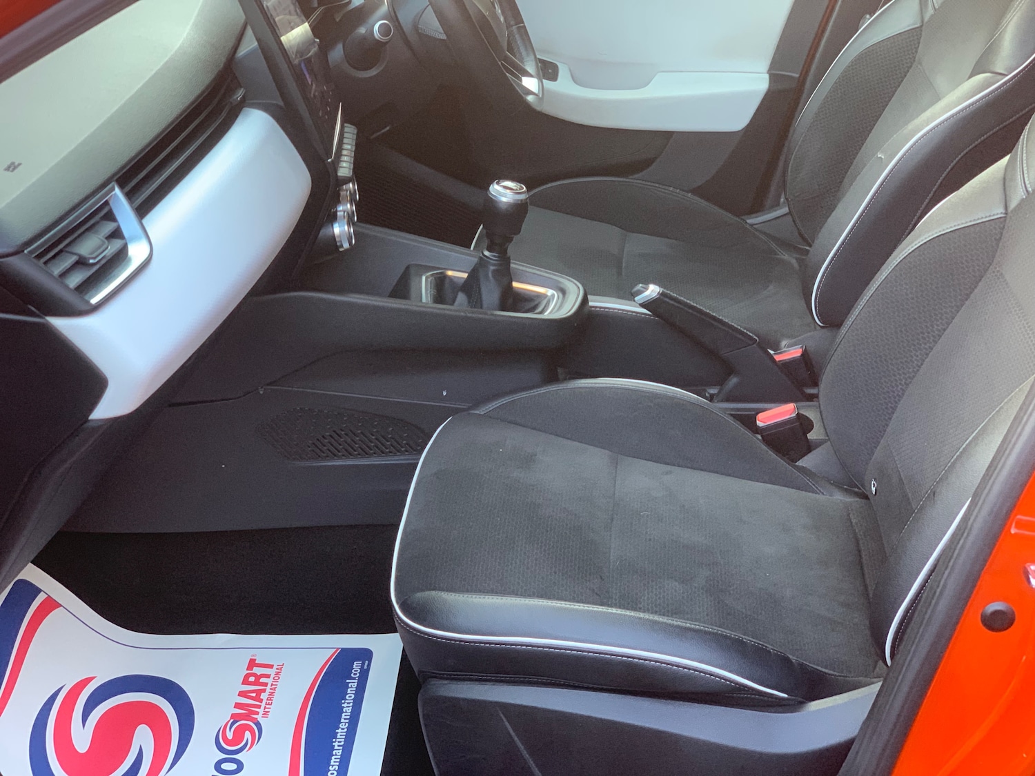 Used Renault Clio 2019 for sale - 76946031: Photo 24