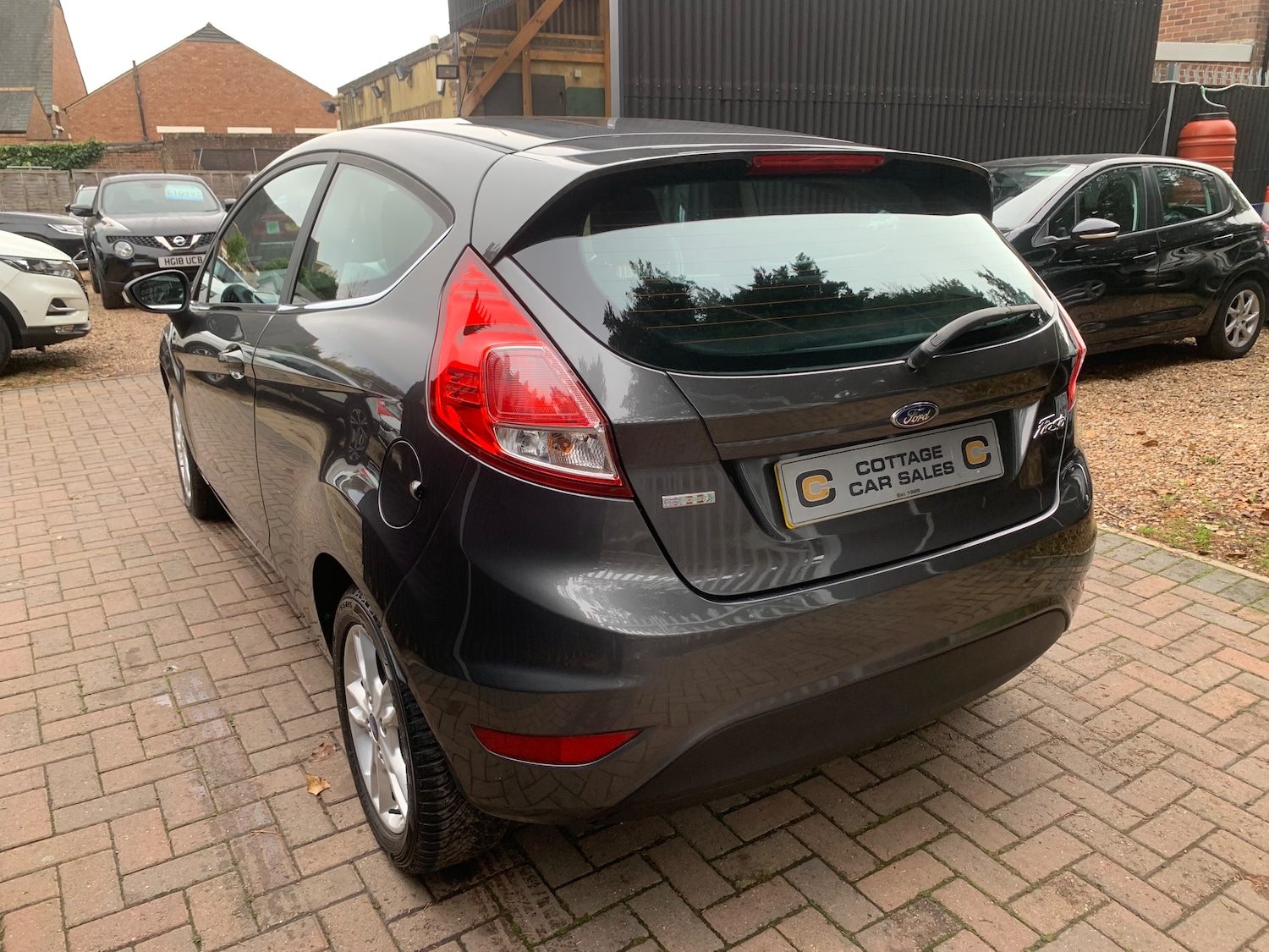 Used Ford Fiesta 2016 for sale - 76518075: Photo 5