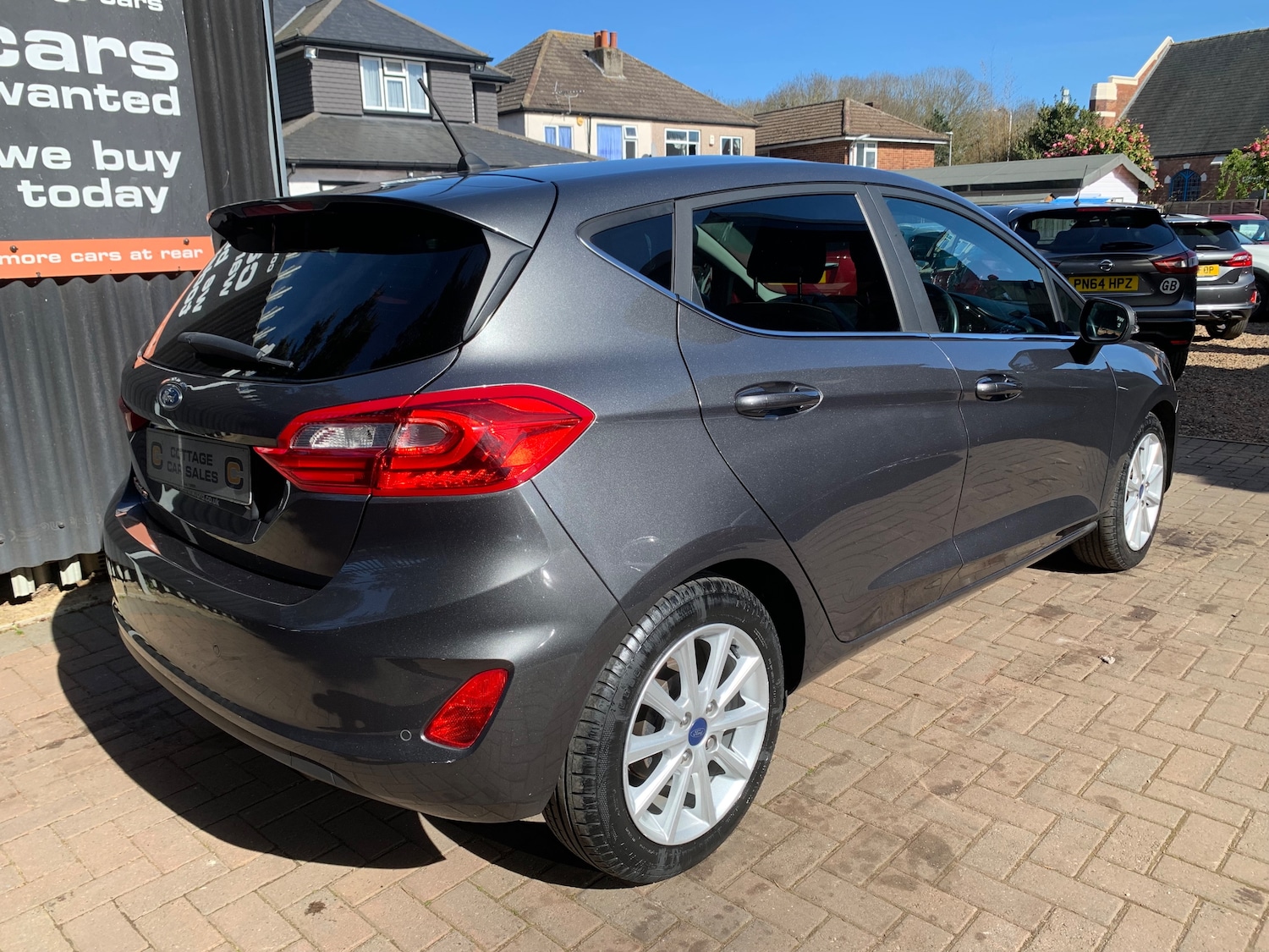 Used Ford Fiesta 2017 for sale - 77976114: Photo 3