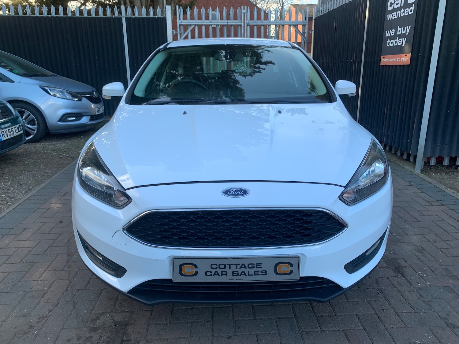 Used Ford Focus 2015 for sale - 78056026: Photo 8